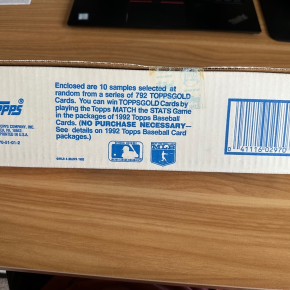 1992 TOPPS FACTORY SEALED OFFICIAL COMPLETE SET - 792 MLB BASEBALL CARDS - Picture 3 of 10